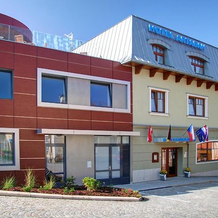 Hotel Artaban Žirovnice Exteriör bild